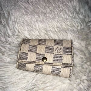 Louis Vuitton Preloved Azure Key Holder